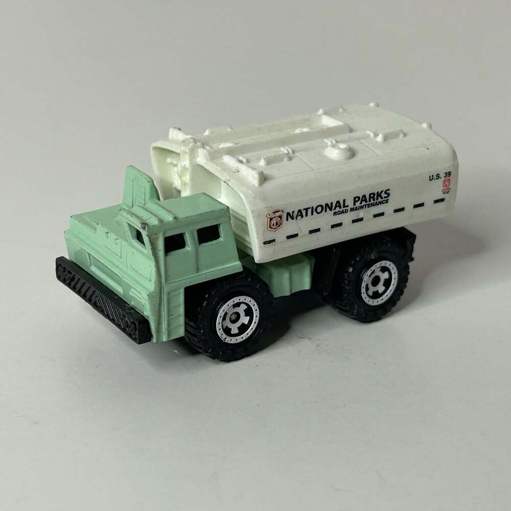 Matchbox Water Hauler National Parks Road Maintenance Diecast Truck